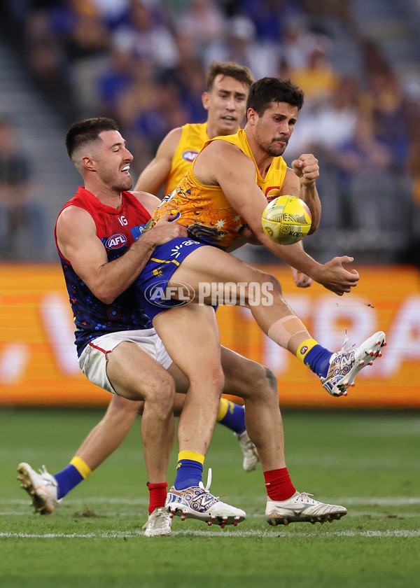 AFL 2024 Round 10 - Waalitj Marawar v Narrm - A-49515799