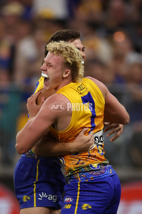 AFL 2024 Round 10 - Waalitj Marawar v Narrm - A-49515813