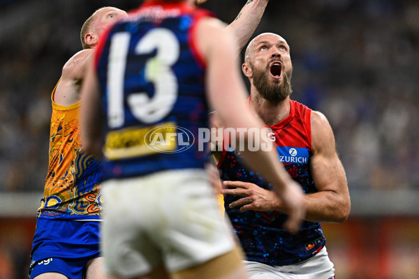 AFL 2024 Round 10 - Waalitj Marawar v Narrm - A-49518524