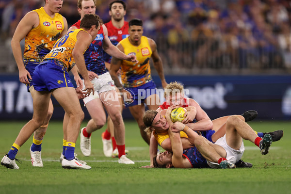 AFL 2024 Round 10 - Waalitj Marawar v Narrm - A-49519612