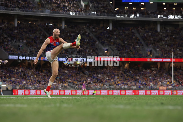 AFL 2024 Round 10 - Waalitj Marawar v Narrm - A-49519634