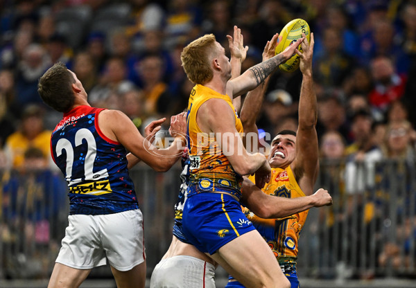 AFL 2024 Round 10 - Waalitj Marawar v Narrm - A-49519649