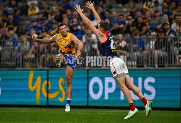 AFL 2024 Round 10 - Waalitj Marawar v Narrm - A-49519650