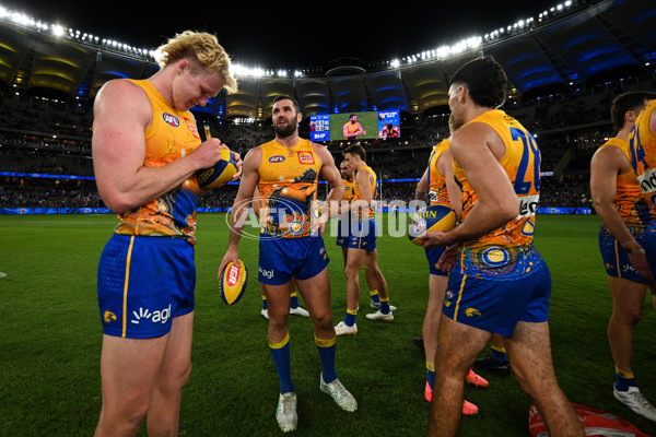 AFL 2024 Round 10 - Waalitj Marawar v Narrm - A-49523798