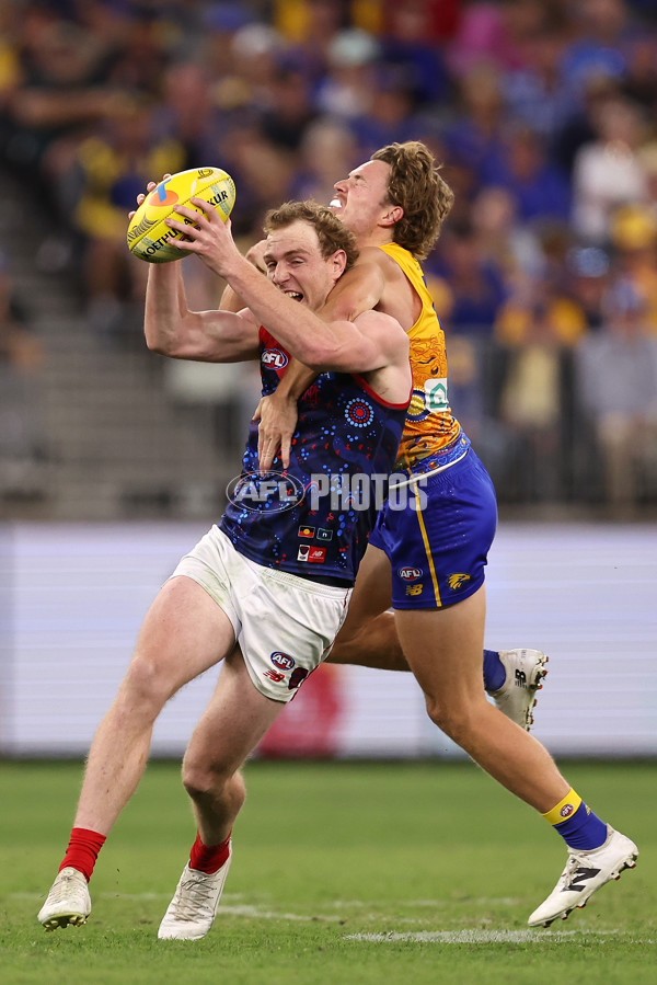 AFL 2024 Round 10 - Waalitj Marawar v Narrm - A-49523814