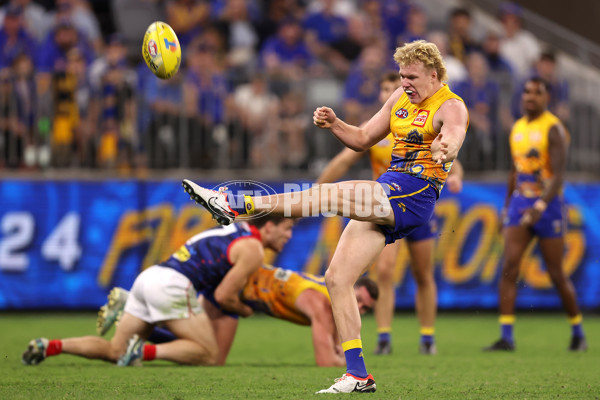 AFL 2024 Round 10 - Waalitj Marawar v Narrm - A-49524662