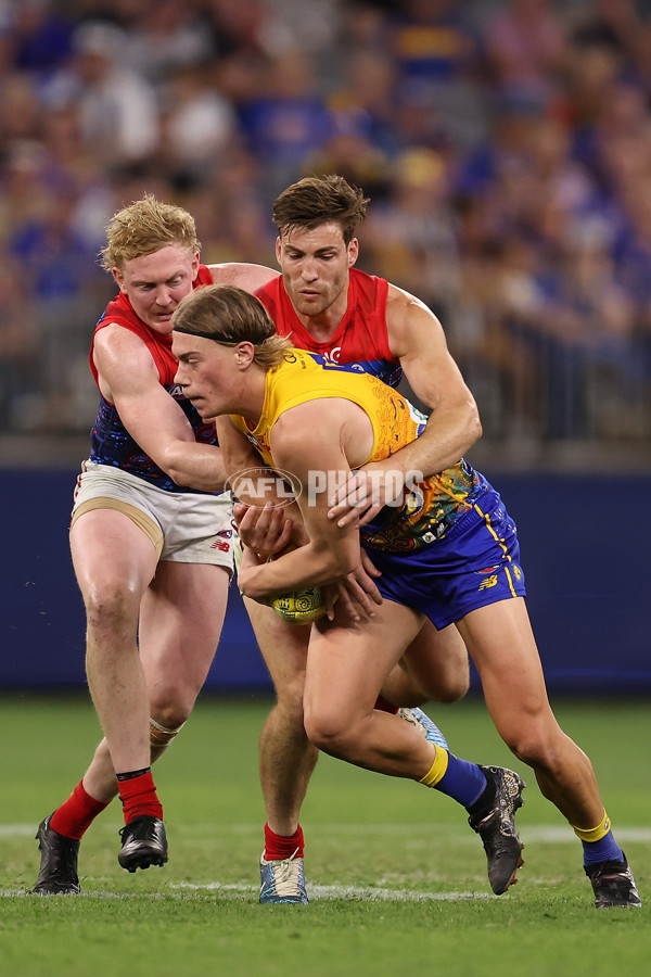 AFL 2024 Round 10 - Waalitj Marawar v Narrm - A-49524732