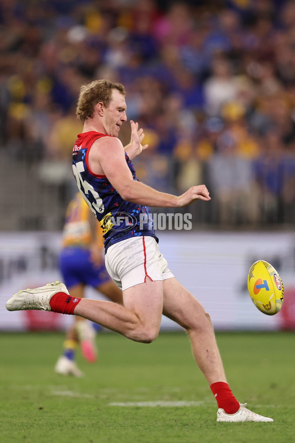 AFL 2024 Round 10 - Waalitj Marawar v Narrm - A-49524743