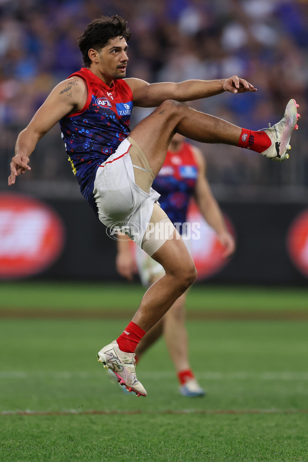 AFL 2024 Round 10 - Waalitj Marawar v Narrm - A-49526061