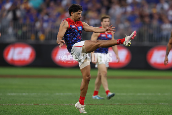 AFL 2024 Round 10 - Waalitj Marawar v Narrm - A-49526064