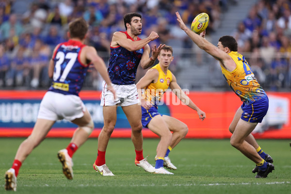 AFL 2024 Round 10 - Waalitj Marawar v Narrm - A-49526105