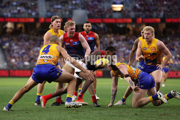AFL 2024 Round 10 - Waalitj Marawar v Narrm - A-49526116
