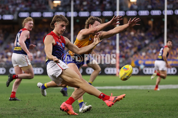 AFL 2024 Round 10 - Waalitj Marawar v Narrm - A-49527474