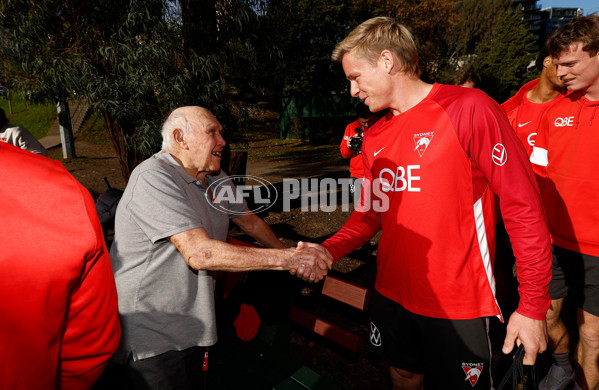AFL 2024 Training - Sydney 220524 - A-49579953