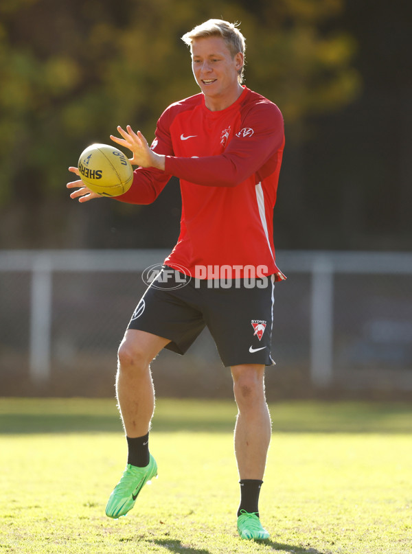 AFL 2024 Training - Sydney 220524 - A-49605953
