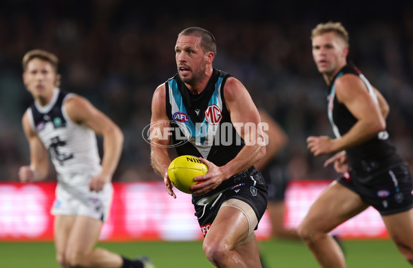 AFL 2024 Round 12 - Port Adelaide v Carlton - A-49821377