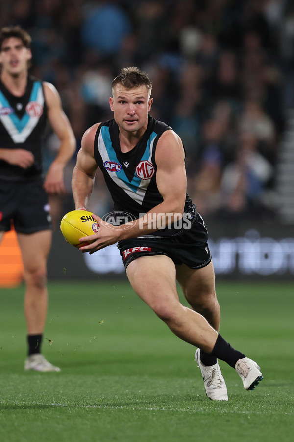 AFL 2024 Round 12 - Port Adelaide v Carlton - A-49840425