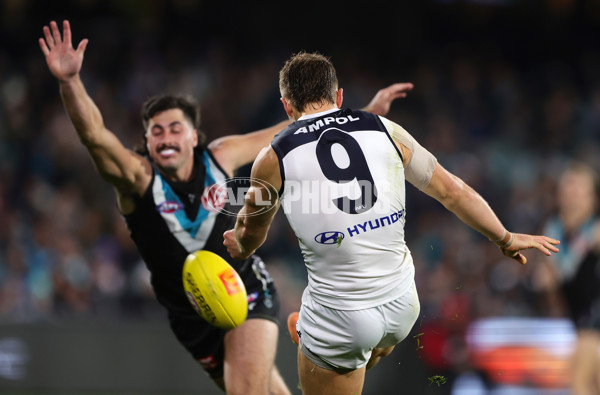 AFL 2024 Round 12 - Port Adelaide v Carlton - A-49845292