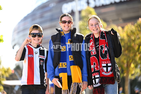 AFL 2024 Round 12 - West Coast v St Kilda - A-49875687