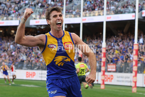 AFL 2024 Round 12 - West Coast v St Kilda - A-49889485