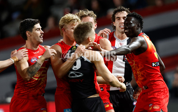 AFL 2024 Round 13 - St Kilda v Gold Coast - A-50672085