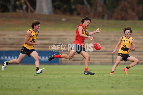 Marsh AFL Championships U16 Boys 2024 - South Australia v Western Australia - A-51183127