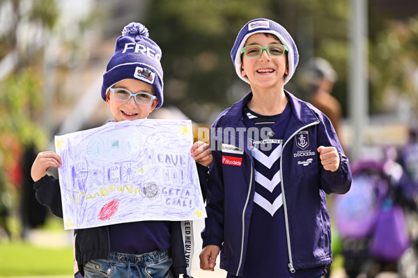AFL 2024 Round 15 - Fremantle v Gold Coast - A-51223567