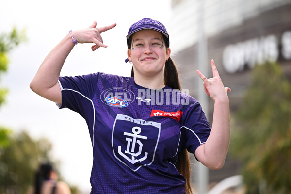 AFL 2024 Round 15 - Fremantle v Gold Coast - A-51223569