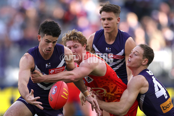 AFL 2024 Round 15 - Fremantle v Gold Coast - A-51228252