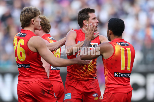 AFL 2024 Round 15 - Fremantle v Gold Coast - A-51233098