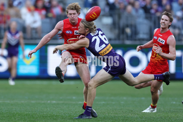 AFL 2024 Round 15 - Fremantle v Gold Coast - A-51235708