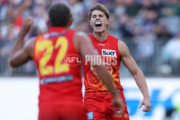 AFL 2024 Round 15 - Fremantle v Gold Coast - A-51238948