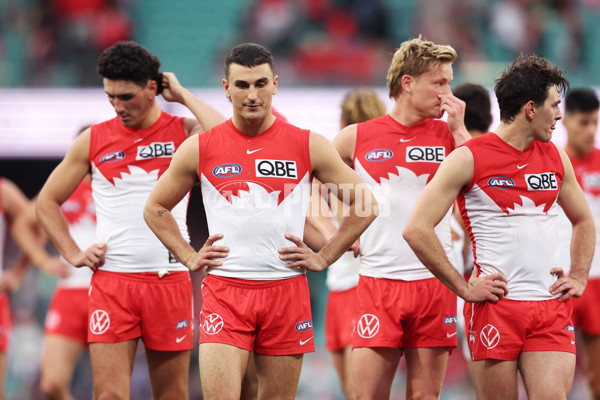 AFL 2024 Round 16 - Sydney v Fremantle - A-51435345