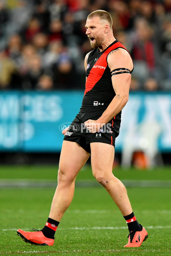 AFL 2024 Round 16 - Geelong v Essendon - A-51467000