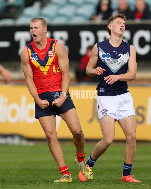 Marsh AFL Championships U18 Boys 2024 - South Australia v Vic Metro - A-51471960