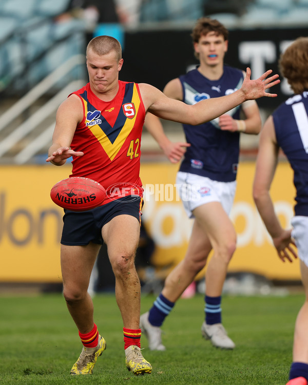 Marsh AFL Championships U18 Boys 2024 - South Australia v Vic Metro - A-51471961