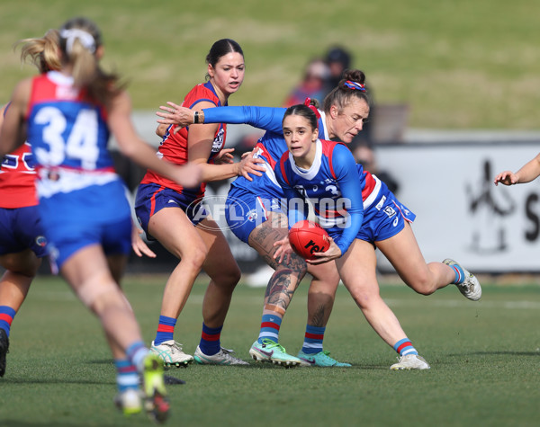VFLW 2024 First Semi Final - Western Bulldogs v Port Melbourne - A-51642080