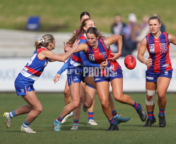 VFLW 2024 First Semi Final - Western Bulldogs v Port Melbourne - A-51644300