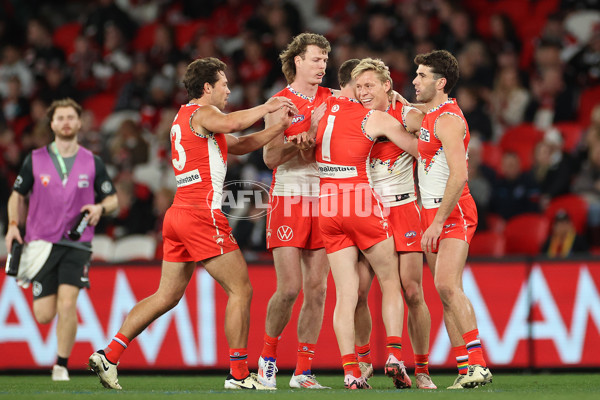 AFL 2024 Round 17 - St Kilda v Sydney - A-51690181