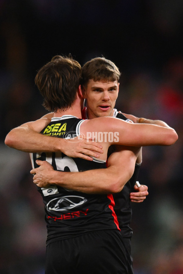 AFL 2024 Round 17 - St Kilda v Sydney - A-51702674