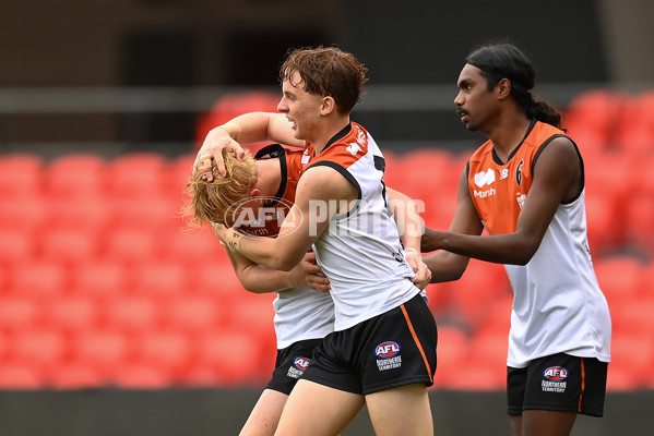 Marsh AFL National Championships U16 Boys 2024 - Sydney Academy v Northern Territory - A-51723620