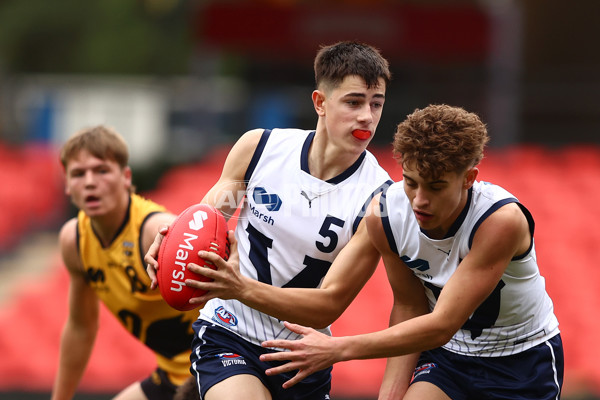 Marsh AFL National Championships U16 Boys 2024 - Victoria Country v Western Australia - A-51755330