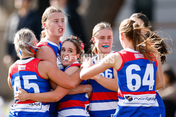 VFLW 2024 Grand Final - North Melbourne v Western Bulldogs - A-52016758