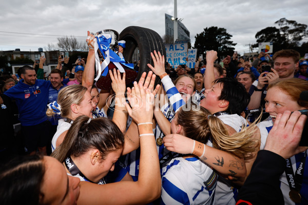VFLW 2024 Grand Final - North Melbourne v Western Bulldogs - A-52020038