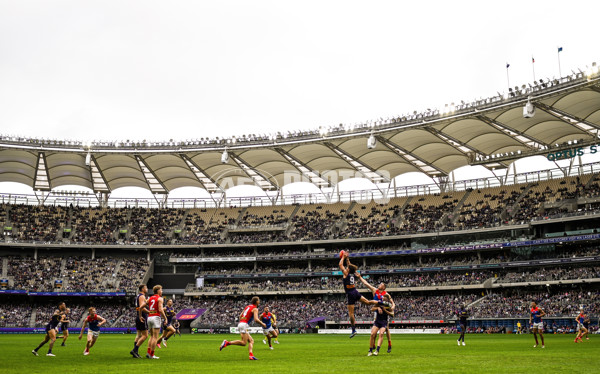 AFL 2024 Round 19 - Fremantle v Melbourne - A-52030954