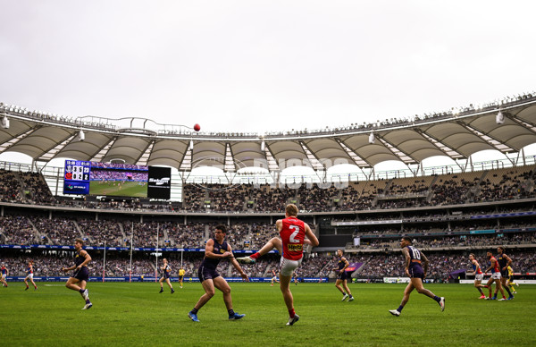 AFL 2024 Round 19 - Fremantle v Melbourne - A-52032326