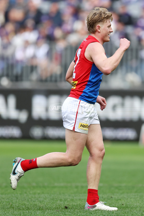 AFL 2024 Round 19 - Fremantle v Melbourne - A-52032342