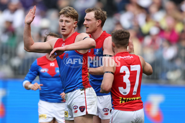 AFL 2024 Round 19 - Fremantle v Melbourne - A-52033697