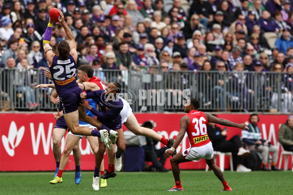 AFL 2024 Round 19 - Fremantle v Melbourne - A-52034950