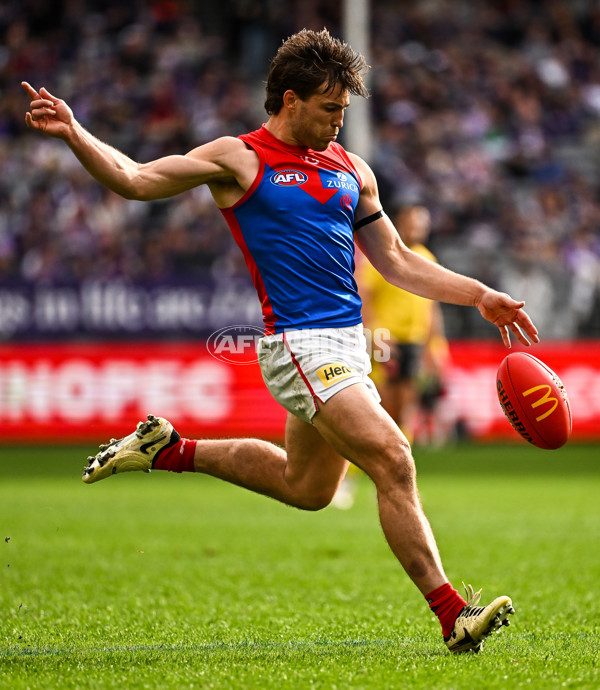 AFL 2024 Round 19 - Fremantle v Melbourne - A-52037387